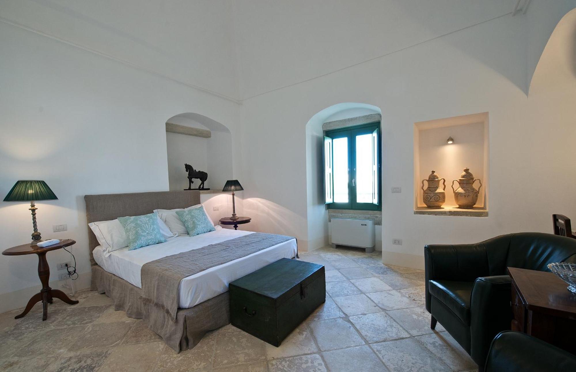 Palazzo Ducale Venturi - Luxury Hotel & Wellness Minervino di Lecce Exteriör bild