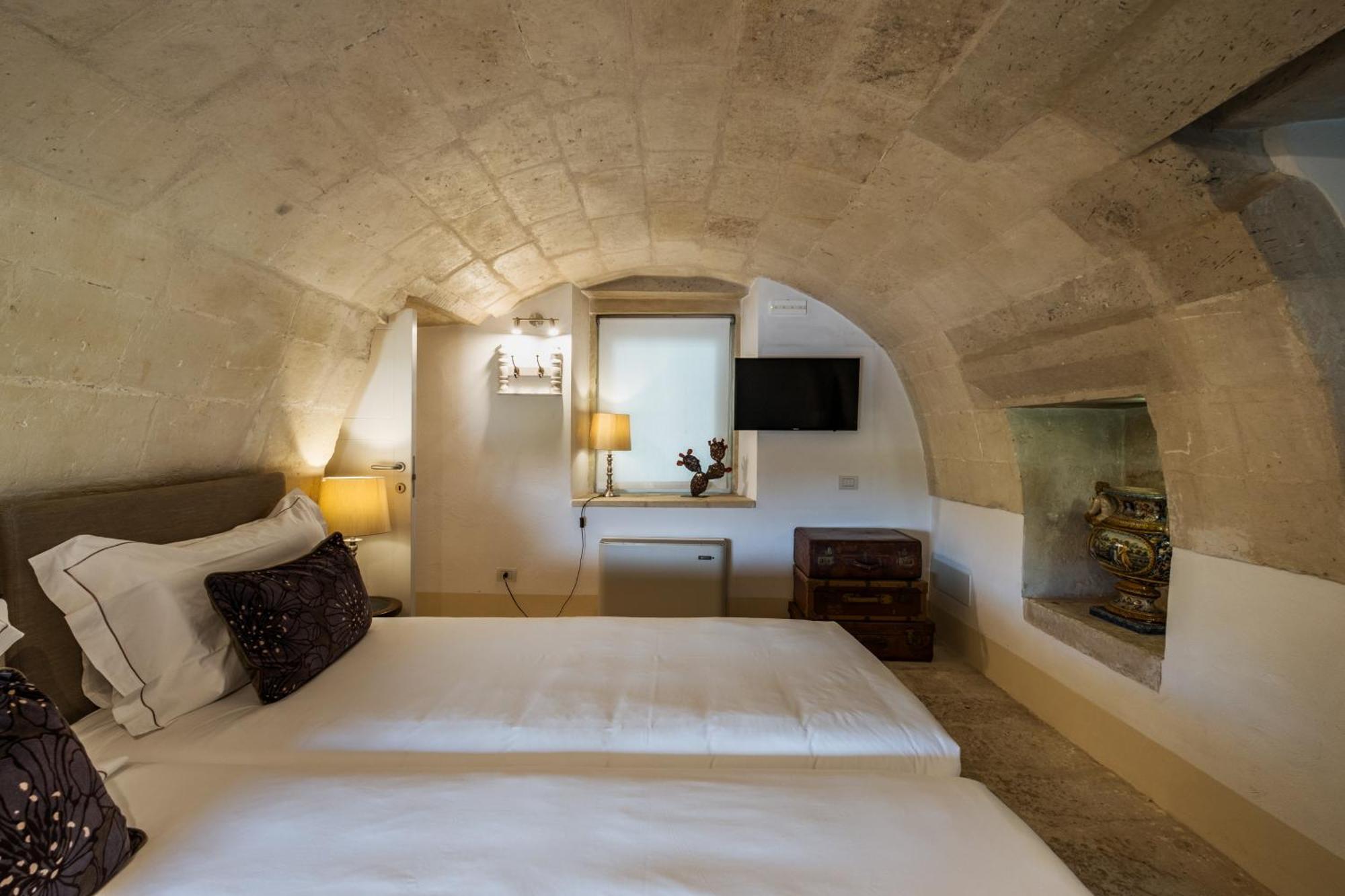 Palazzo Ducale Venturi - Luxury Hotel & Wellness Minervino di Lecce Exteriör bild