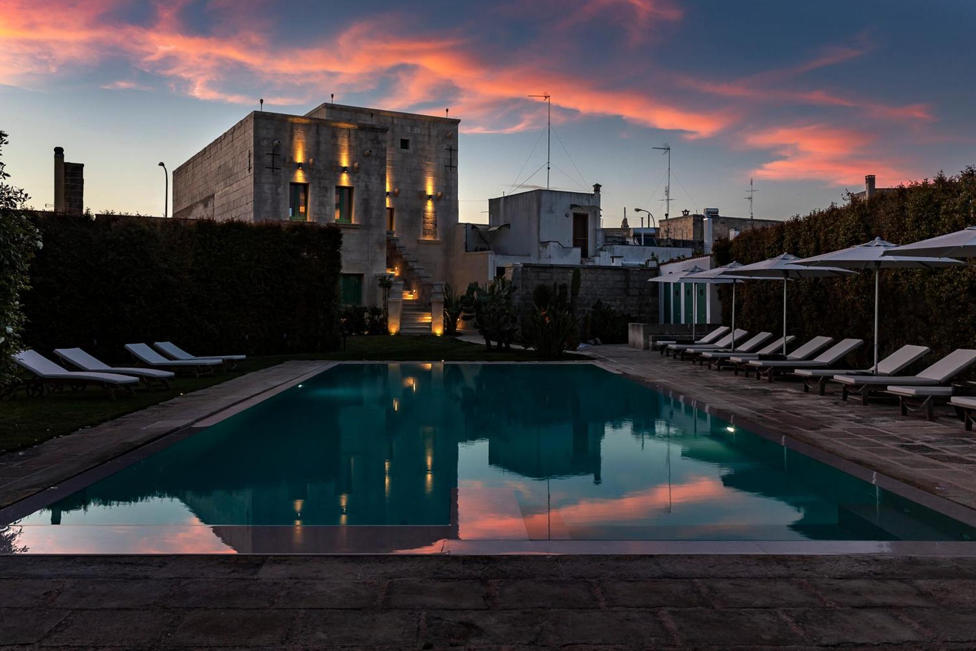 Palazzo Ducale Venturi - Luxury Hotel & Wellness Minervino di Lecce Exteriör bild