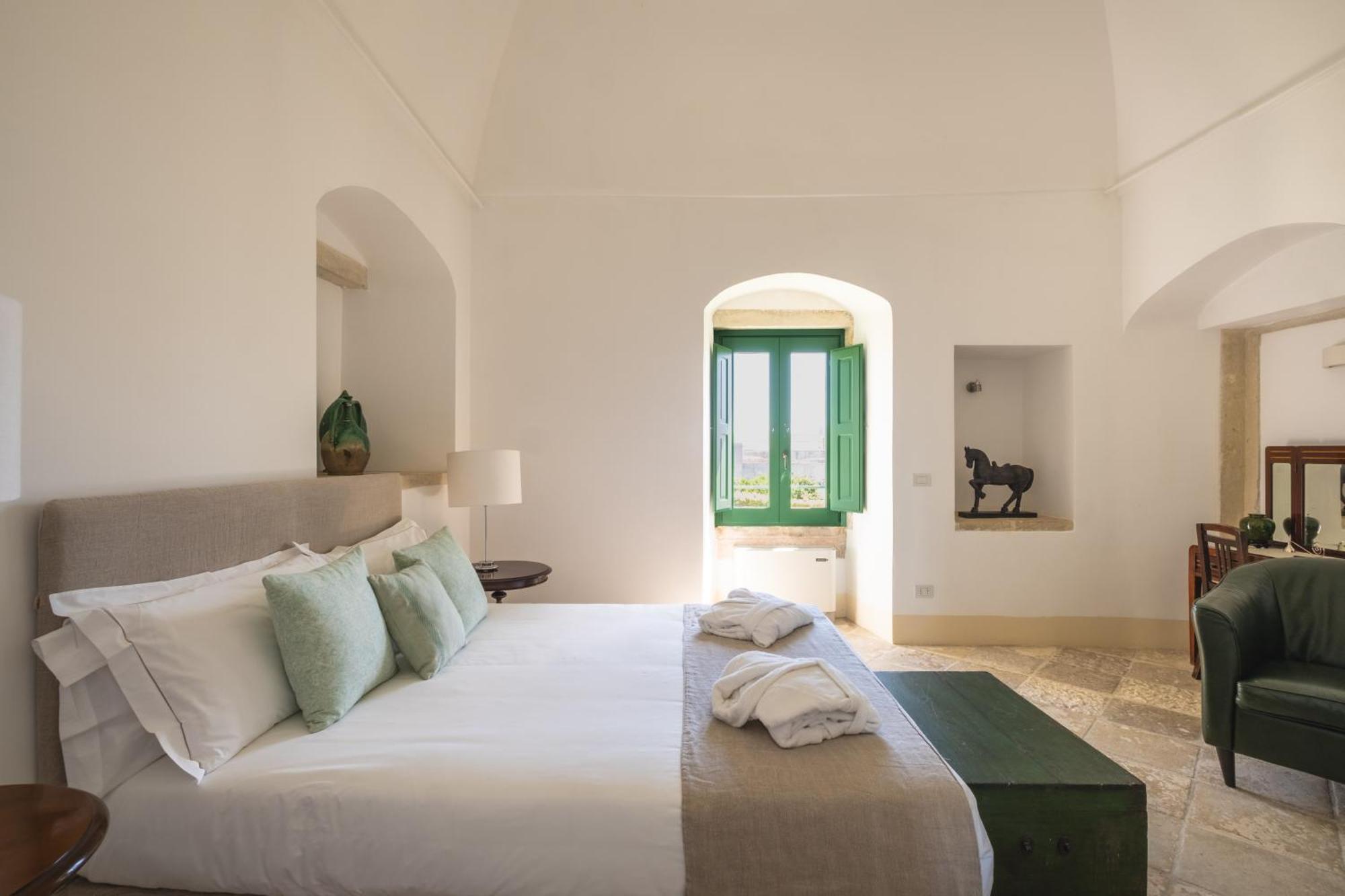 Palazzo Ducale Venturi - Luxury Hotel & Wellness Minervino di Lecce Exteriör bild