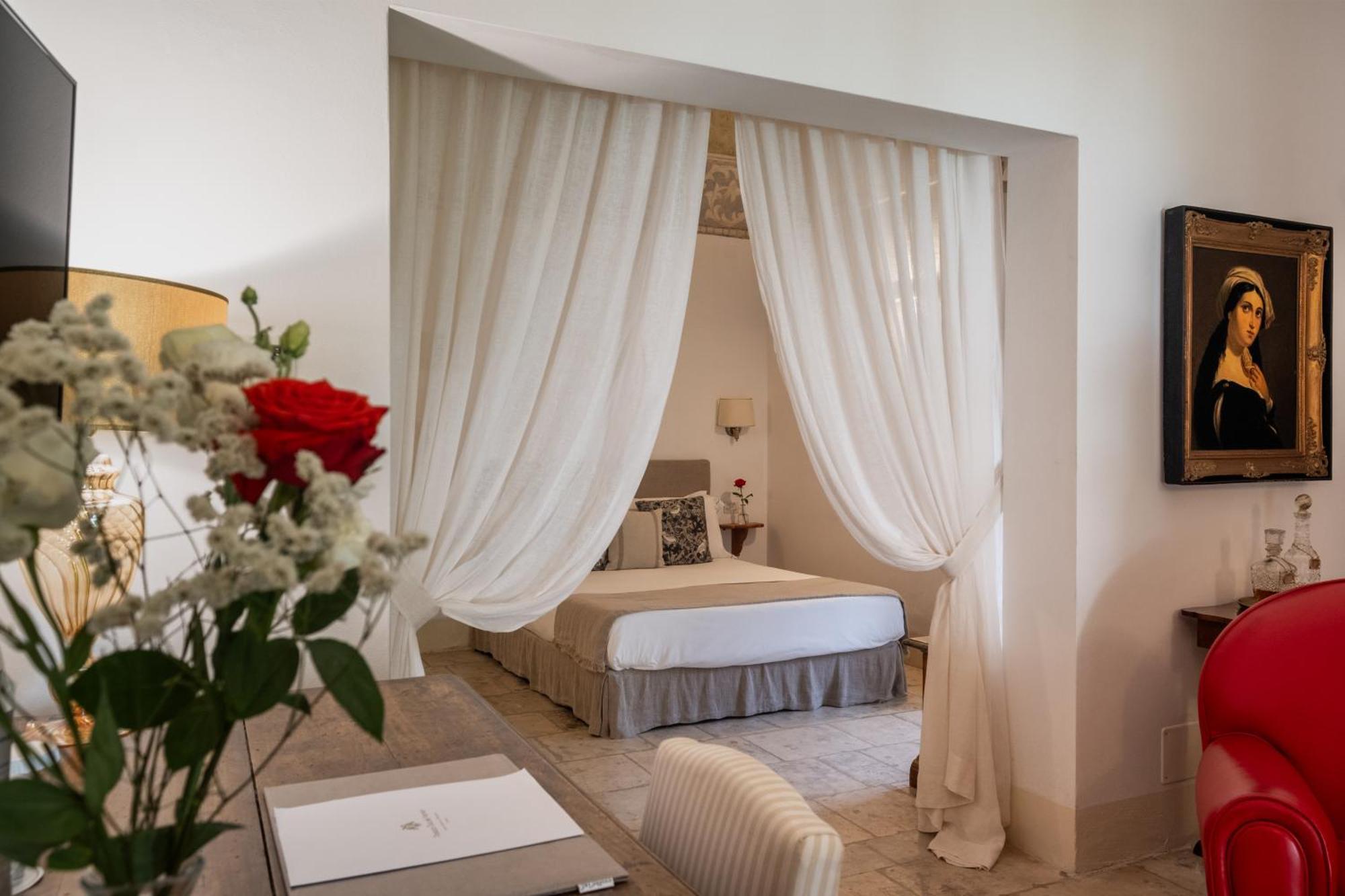 Palazzo Ducale Venturi - Luxury Hotel & Wellness Minervino di Lecce Exteriör bild
