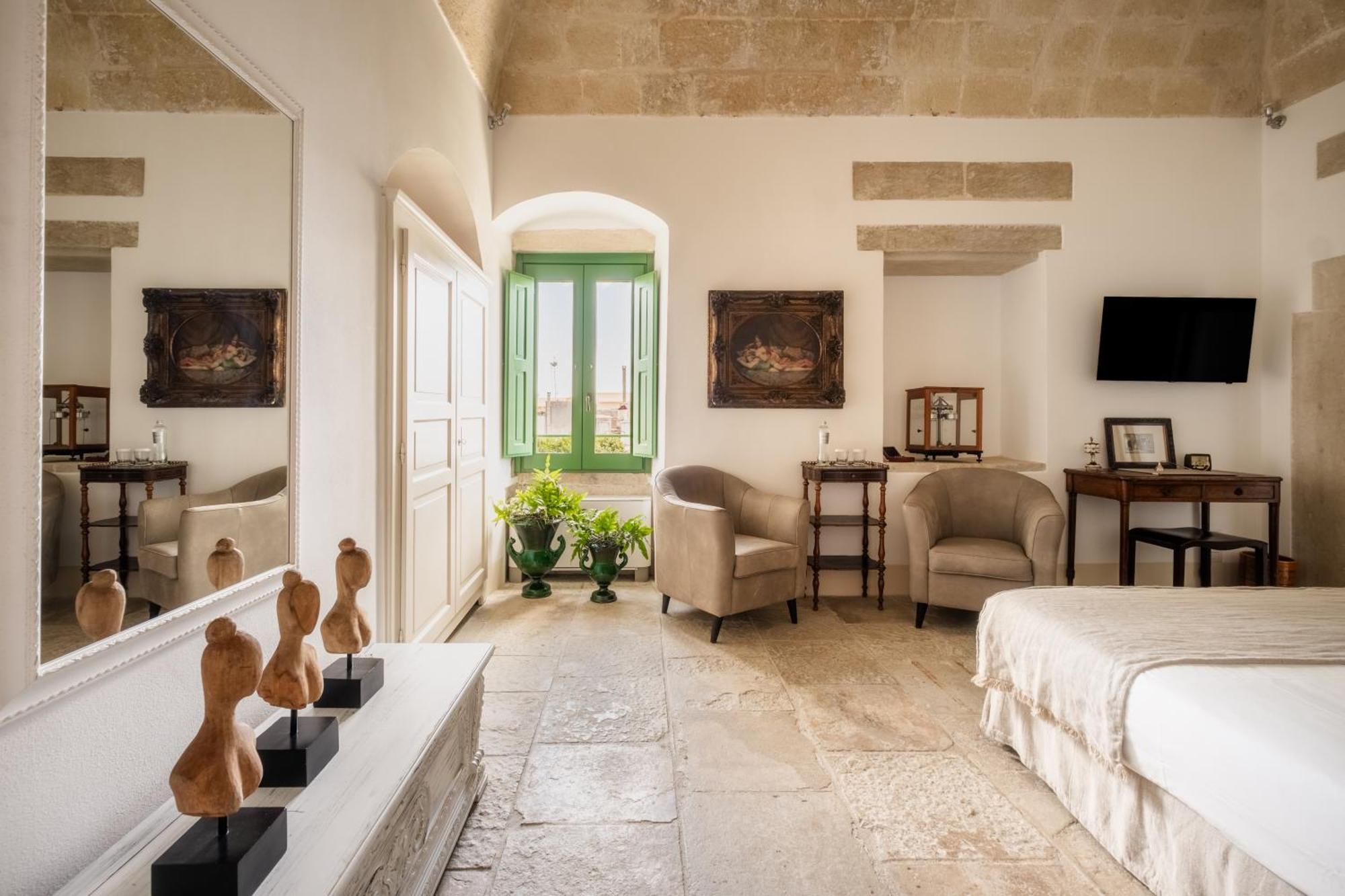 Palazzo Ducale Venturi - Luxury Hotel & Wellness Minervino di Lecce Exteriör bild