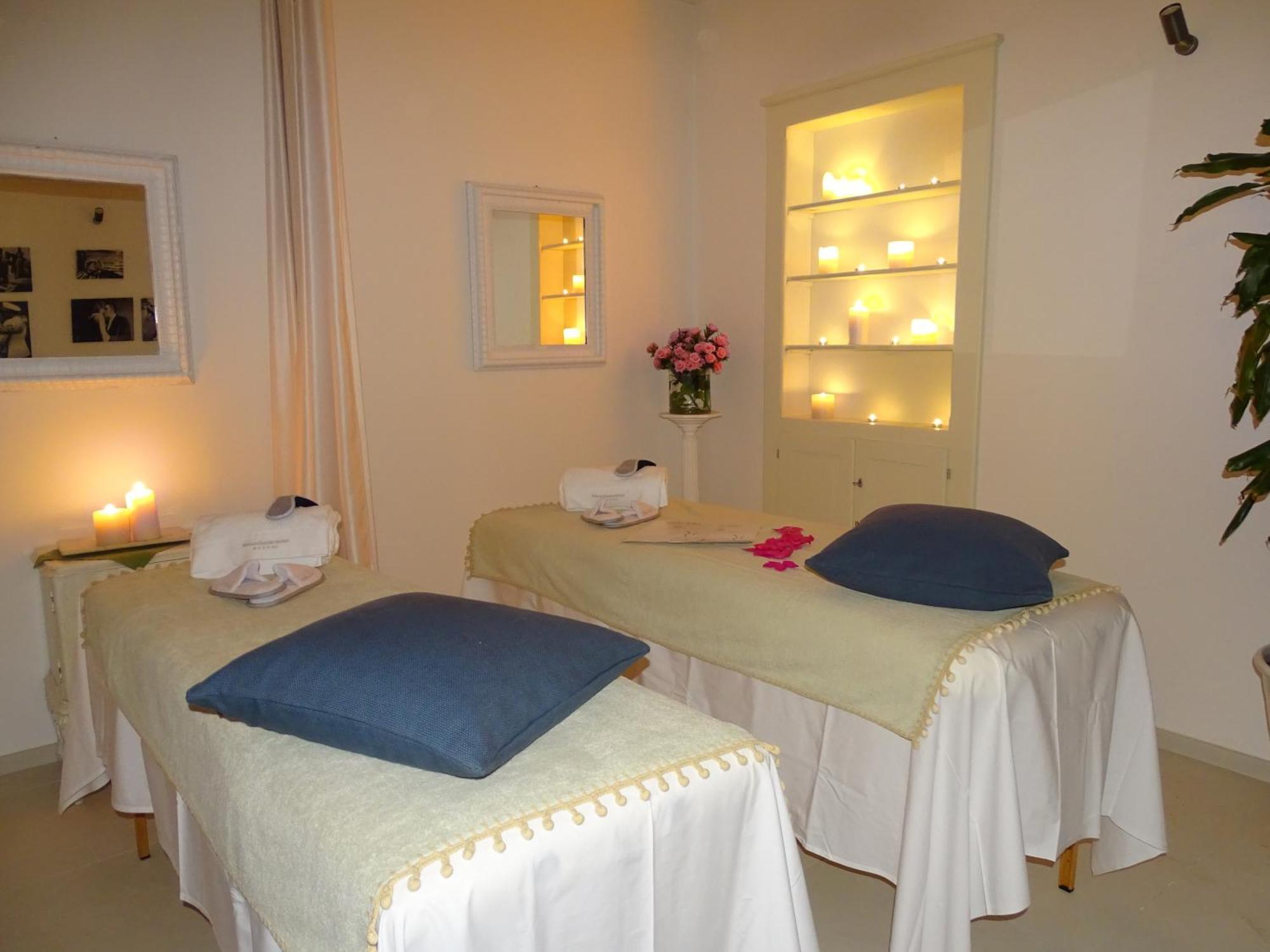 Palazzo Ducale Venturi - Luxury Hotel & Wellness Minervino di Lecce Exteriör bild
